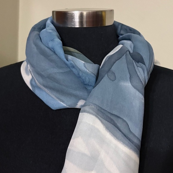 Silk Blue/White Lightweight Scarf/Wrap - Picture 8 of 9